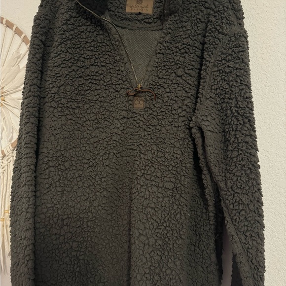 CC Sherpa Fleece Pullover in Grey - Picture 1 of 4